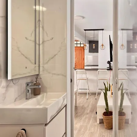 Canary Treasure Sunset By The Sea - Modern Apartment With Ocean Views Candelaria Exterior photo